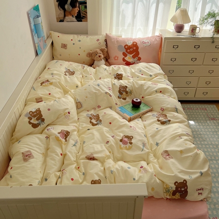 91家纺网 家纺一手货源 找家纺 （总）桃喜 2024新款学生季13372全棉混搭四件套