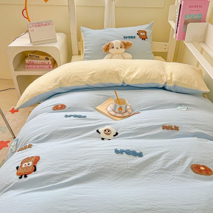 盼季家纺 2024新款毛巾绣水洗棉学生三件套-面包达人 面包人-奶黄蓝