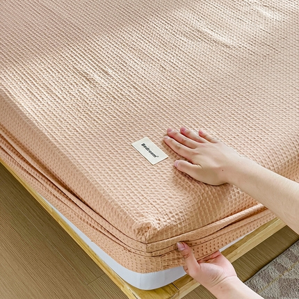 91家纺网 家纺一手货源 找家纺 盼季家纺 2024新款A类母婴级华夫格水洗棉单床笠 A类华夫格床笠-米驼