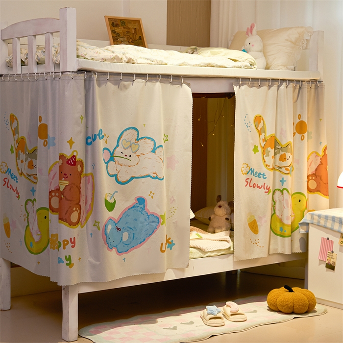 91家纺网 家纺一手货源 找家纺 卓尔居 2025新款学生宿舍非一体式遮光床帘 涂层-卡通小动物