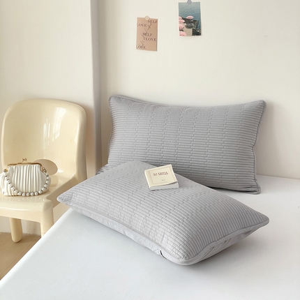 91家纺网 家纺一手货源 找家纺 漫时光 2025新款纯色夹棉枕套 雅致灰