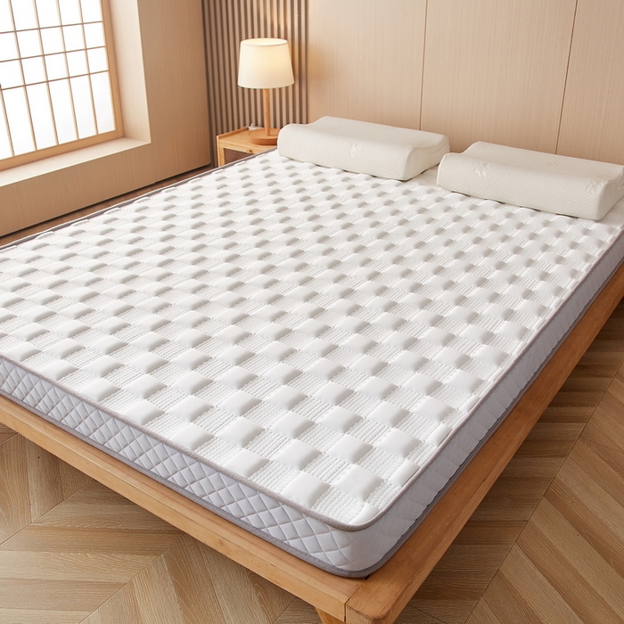 91家纺网 家纺一手货源 找家纺 卡派 2024新款牛奶丝加厚加高乳胶记忆棉床垫 白色