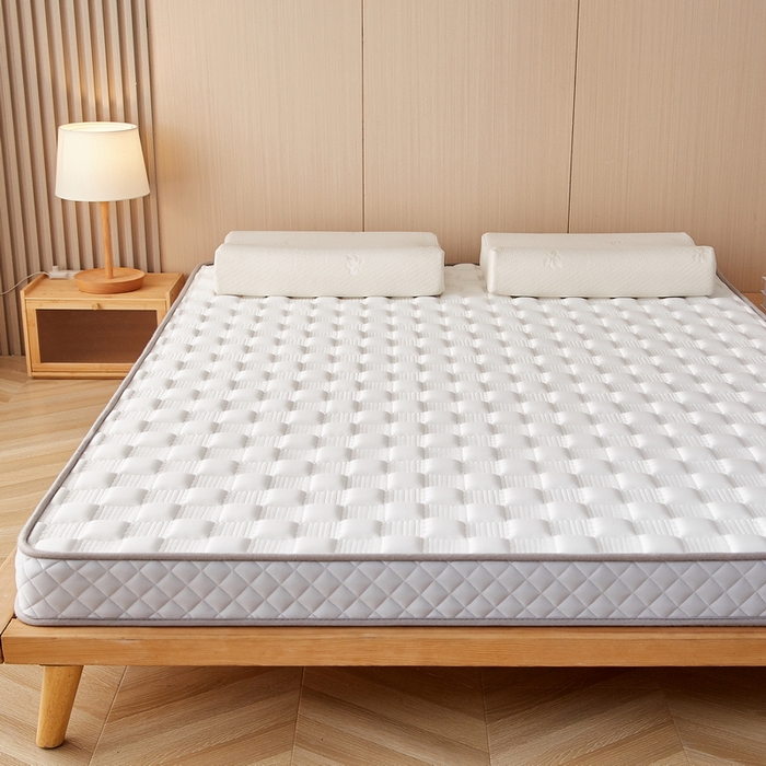 91家纺网 家纺一手货源 找家纺 卡派 2024新款牛奶丝加厚加高乳胶记忆棉床垫 白色