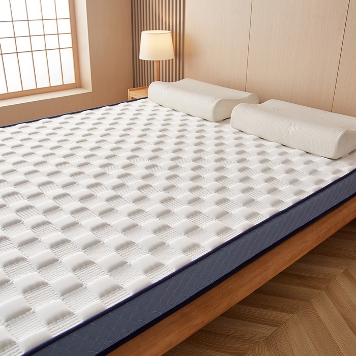 91家纺网 家纺一手货源 找家纺 卡派 2024新款牛奶丝加厚加高乳胶记忆棉床垫 白蓝