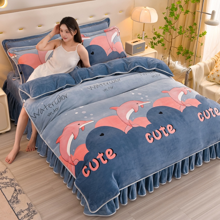 91家纺网 家纺一手货源 找家纺 雨洋2025新款加厚保暖8.5斤牛奶绒金貂婴儿绒四件套 小海豚