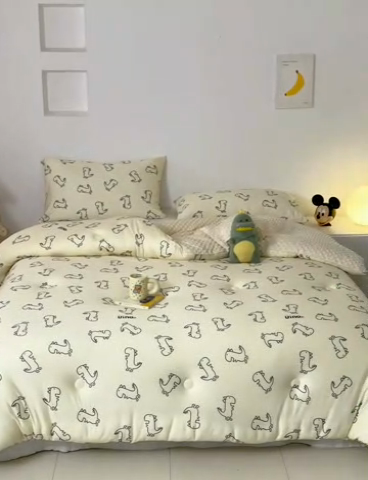 91家纺网 家纺一手货源 找家纺 木堇家居 2024新款针织棉豆豆被大豆四季被冬被被子被芯 针织豆豆被-恐龙世界-米黄