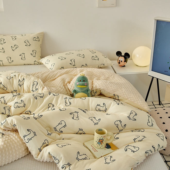 91家纺网 家纺一手货源 找家纺 木堇家居 2024新款针织棉豆豆被大豆四季被冬被被子被芯 针织豆豆被-恐龙世界-米黄