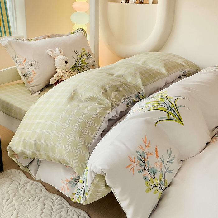 91家纺网 家纺一手货源 找家纺 梦卓家纺 2025新款芦荟棉三件套四件套  宿舍图 花季