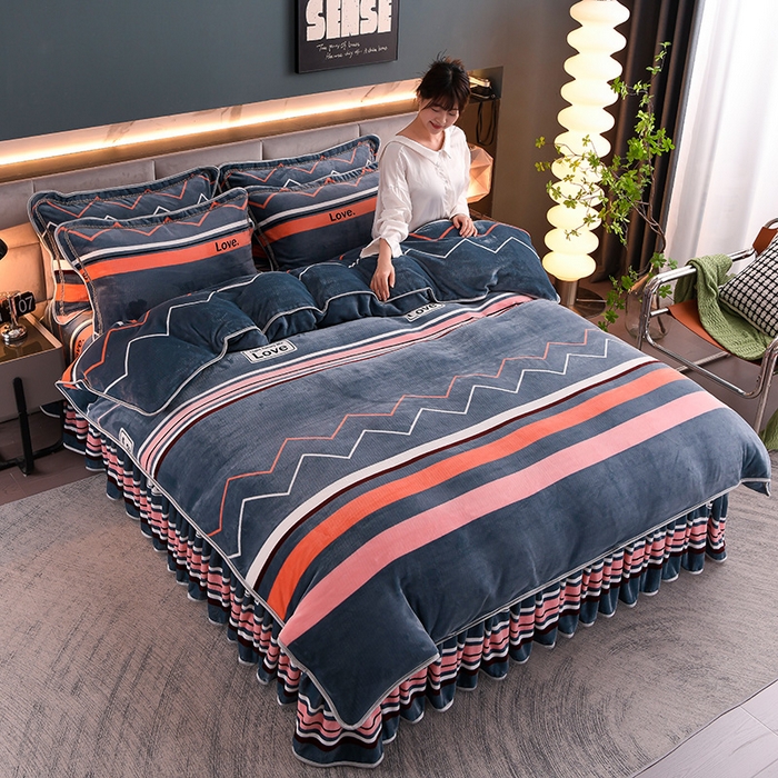 91家纺网 家纺一手货源 找家纺 绒品壹家家纺 2024新款180g7斤牛奶绒印花四件套 盛世年华