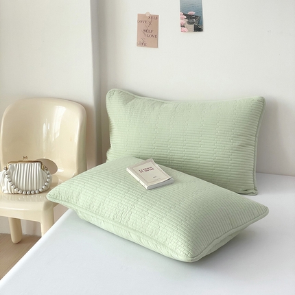 漫时光 2025新款纯色夹棉枕套 稚芽绿