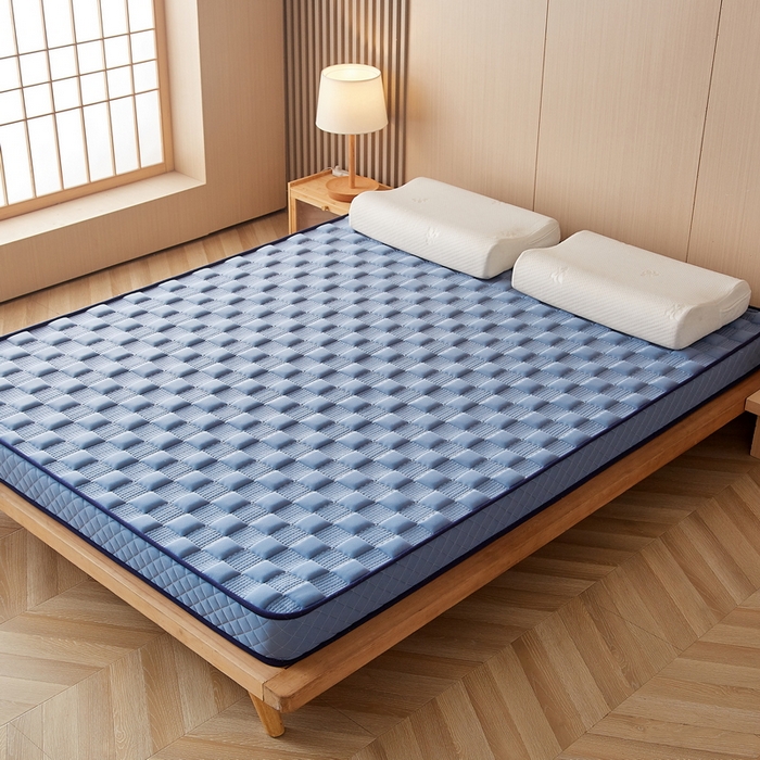 91家纺网 家纺一手货源 找家纺 卡派 2024新款牛奶丝加厚加高乳胶记忆棉床垫 蓝灰