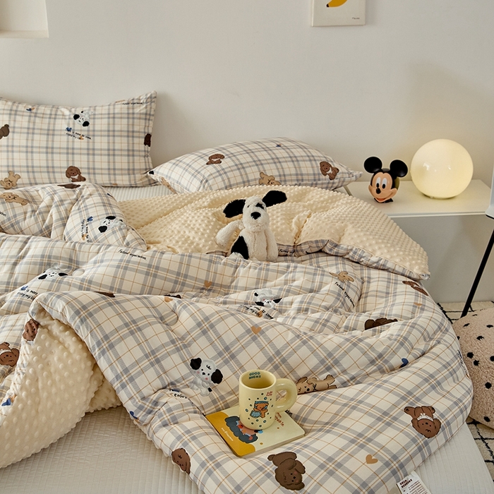 91家纺网 家纺一手货源 找家纺 木堇家居 2024新款针织棉豆豆被大豆四季被冬被被子被芯 针织豆豆被-格子绅士熊