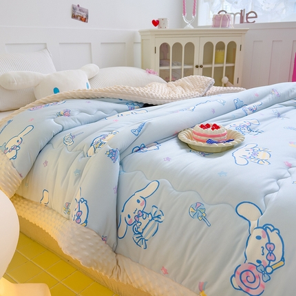 91家纺网 家纺一手货源 找家纺 （总）U被家纺 2025【正版授权】三丽鸥系列针织豆豆四季被