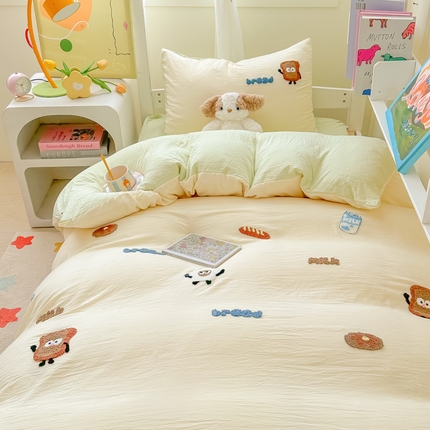 盼季家纺 2024新款毛巾绣水洗棉学生三件套-面包达人 面包达人-奶黄绿