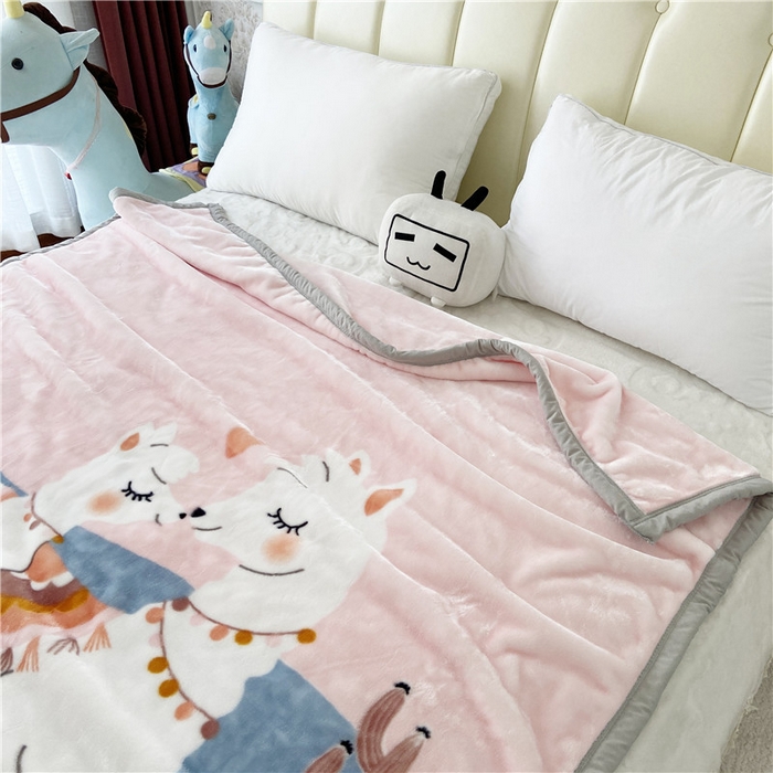 91家纺网 家纺一手货源 找家纺 卡奥家纺 2024新款大版双层卡通云貂绒毛毯学生毯 爱羊羊