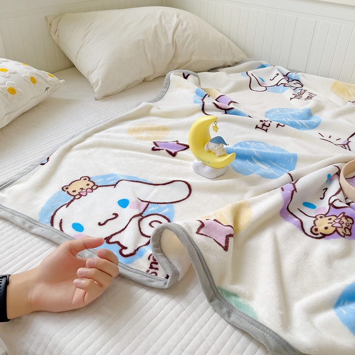 91家纺网 家纺一手货源 找家纺 海岛哥哥 2024新款双面牛奶绒盖毯正版三丽鸥授权系列毛毯 彩色涂鸦玉桂狗