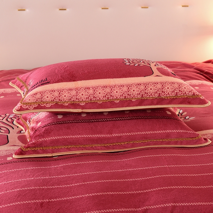 91家纺网 家纺一手货源 找家纺 绒品壹家家纺 2024新款5斤加厚金貂绒四件套 黄金树