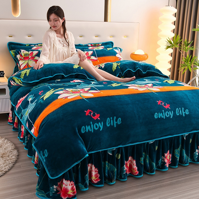 91家纺网 家纺一手货源 找家纺 绒品壹家家纺 2024新款5斤加厚金貂绒四件套 莲鲤嬉戏