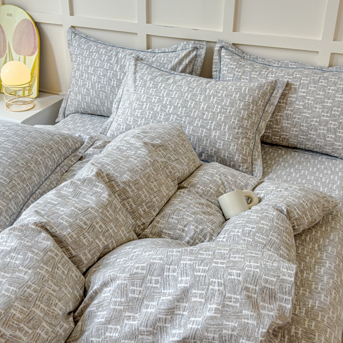 91家纺网 家纺一手货源 找家纺 U品汇 2024新品喷气生态加厚长绒棉纯棉全棉磨毛印花四件套小清新床单床笠直播 轻奢范灰