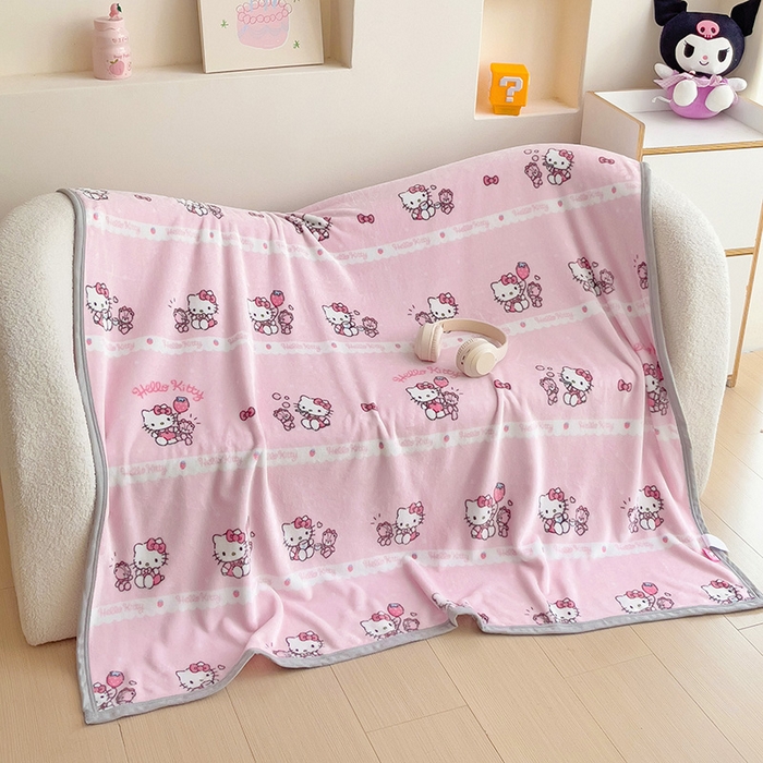 91家纺网 家纺一手货源 找家纺 海岛哥哥 2024新款双面牛奶绒盖毯正版三丽鸥授权系列毛毯 草莓甜心kt猫