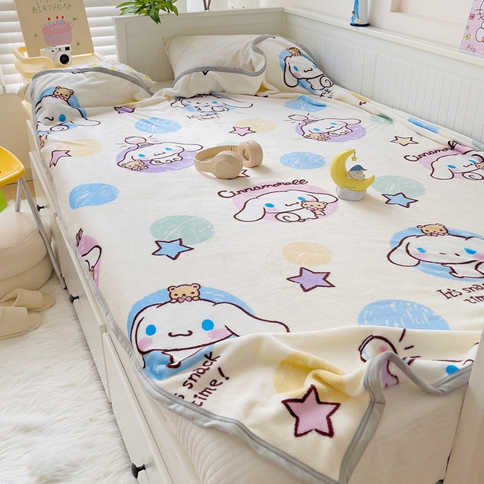 91家纺网 家纺一手货源 找家纺 海岛哥哥 2024新款双面牛奶绒盖毯正版三丽鸥授权系列毛毯 彩色涂鸦玉桂狗