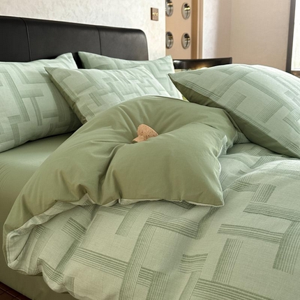 91家纺网 家纺一手货源 找家纺 ab家纺 2024新款A类全棉三层纱提花四件套--奥德赛 奥德赛-绿色