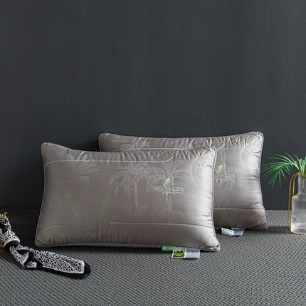 91家纺网 家纺一手货源 找家纺 （总）雅诗帛 2025新款雨林提花枕