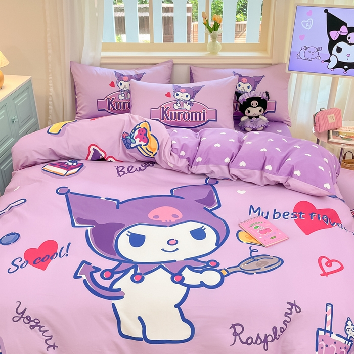 91家纺网 家纺一手货源 找家纺 桃子家居 2024纯棉大版三丽鸥卡通平网印花系列四件套 棉大版-D蓝莓库洛米