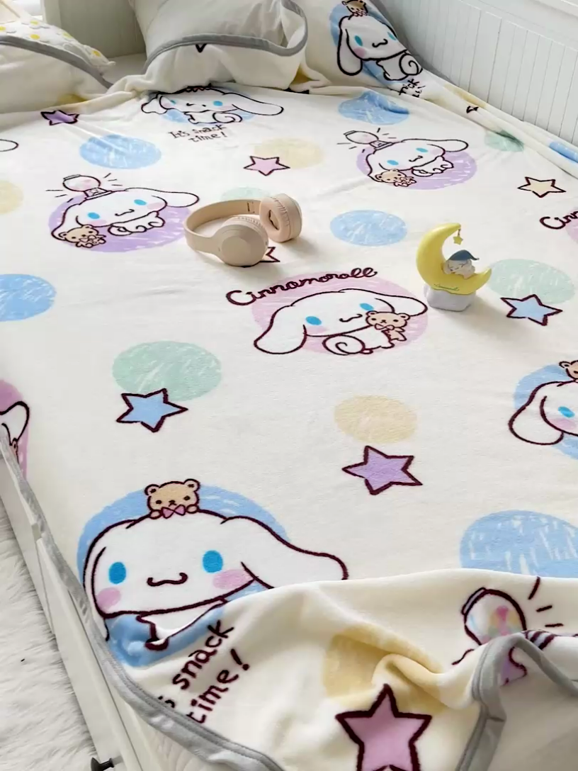 91家纺网 家纺一手货源 找家纺 海岛哥哥 2024新款双面牛奶绒盖毯正版三丽鸥授权系列毛毯 彩色涂鸦玉桂狗