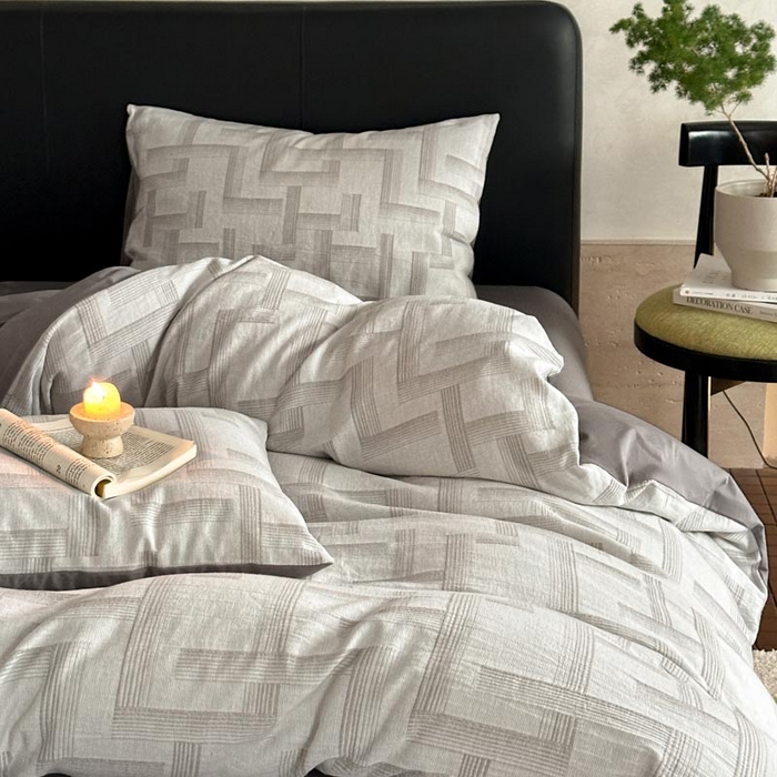 91家纺网 家纺一手货源 找家纺 ab家纺 2024新款A类全棉三层纱提花四件套--奥德赛 奥德赛 -灰