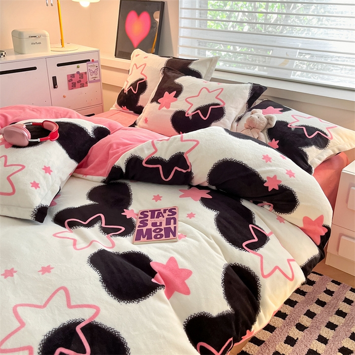 91家纺网 家纺一手货源 找家纺 启程家纺 2024新款A类秋冬INS风牛奶绒四件套 六角星