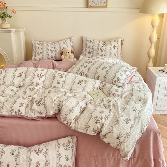 91家纺网 家纺一手货源 找家纺 金梦拉家纺 2024新款A类提花四件套 满墙花藤