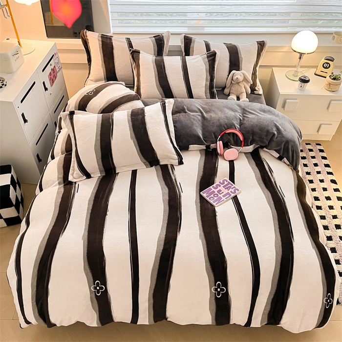 91家纺网 家纺一手货源 找家纺 启程家纺 2024新款A类秋冬INS风牛奶绒四件套 水墨印花