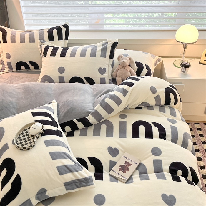 91家纺网 家纺一手货源 找家纺 （总）启程家纺 2024新款A类秋冬INS风牛奶绒四件套