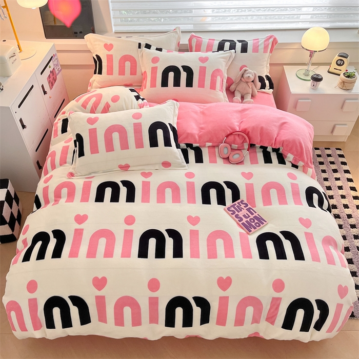 91家纺网 家纺一手货源 找家纺 启程家纺 2024新款A类秋冬INS风牛奶绒四件套 米妮3