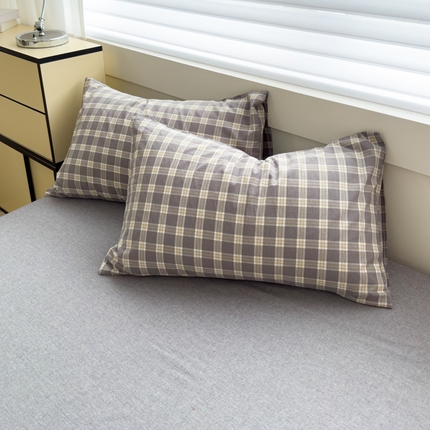 91家纺网 家纺一手货源 找家纺 星尚家纺 2024新款A类全棉色织水洗棉三四件套系列-单枕套 麦田灰