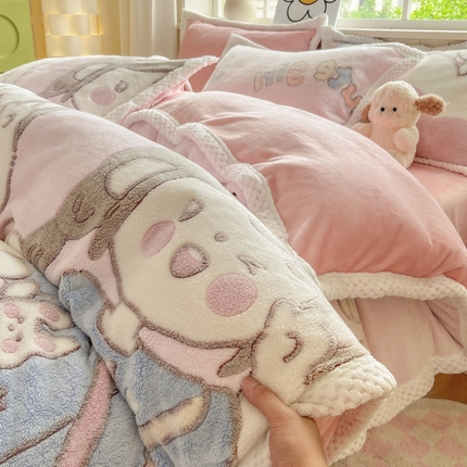 91家纺网 家纺一手货源 找家纺 （总）妮恒美家纺 2025新款加厚保暖亲肤雪花绒牛奶绒四件套系列1