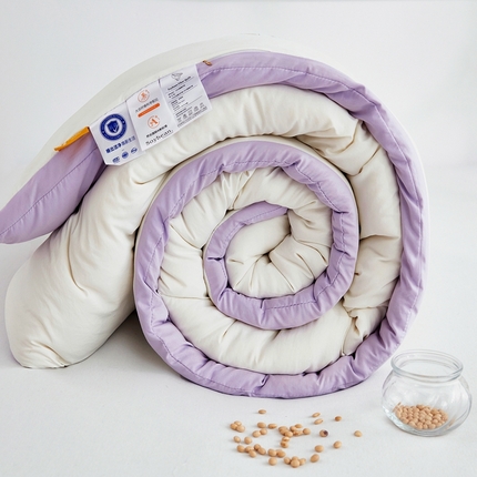 91家纺网 家纺一手货源 找家纺 33家纺 2024新款A类阳光暖绒抗菌双拼大豆冬被 奶白拼浅紫