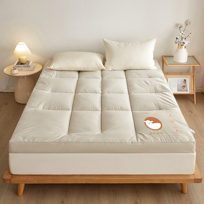 91家纺网 家纺一手货源 找家纺 迪乐妮家居  2024新款羊毛软床垫 灰色