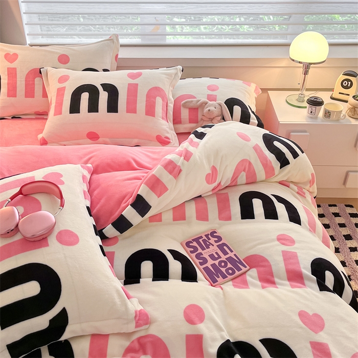 91家纺网 家纺一手货源 找家纺 启程家纺 2024新款A类秋冬INS风牛奶绒四件套 米妮3