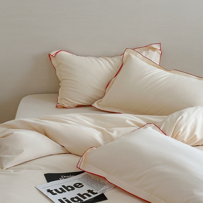 91家纺网 家纺一手货源 找家纺 梦享生活家居 2024新款Ａ类50支全棉磨毛密拷边四件套系列 密拷边奶茶色