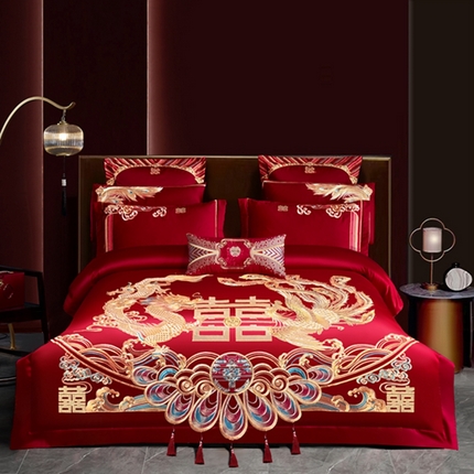 91家纺网 家纺一手货源 找家纺 用心 2025年新款长绒棉重工绣花婚庆四件套多件套 龙凤霞帔