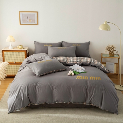 91家纺网 家纺一手货源 找家纺 （总）2025新款ins风青春格子水洗棉纯色双拼格子四件套格子-提供买家秀