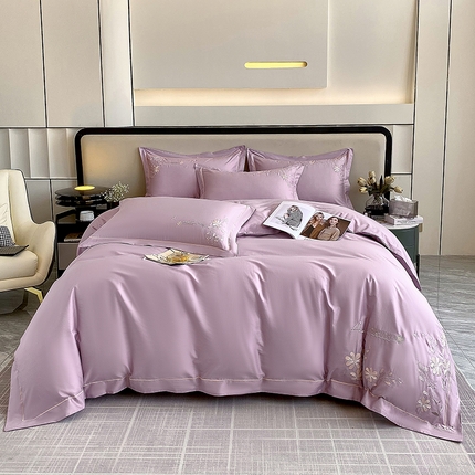 91家纺网 家纺一手货源 找家纺 小时代家纺 2024新款13376全活性喷气简约轻奢刺绣夹棉床盖四件套-繁花 繁花-紫色