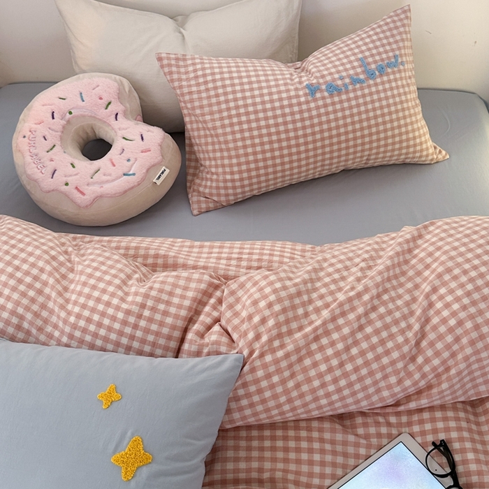 91家纺网 家纺一手货源 找家纺 洋铭区（原狠狠爱）2024新款水洗棉毛巾绣四件套 七彩浮云