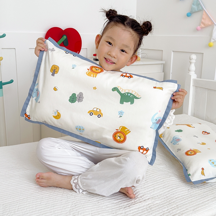 91家纺网 家纺一手货源 找家纺 2024新款A类133x72铂金全棉枕套枕头枕芯七彩童年系列 枕套+枕芯-棚拍图 好利友