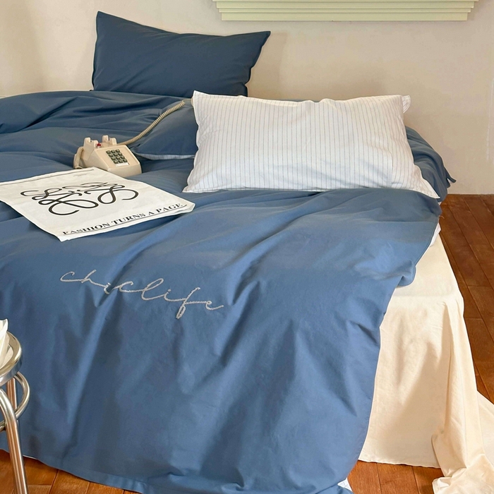 91家纺网 家纺一手货源 找家纺 时年家纺 2024新款40毛巾绣全工艺水洗全棉系列四件套（充值会员优惠5元） 深蓝条