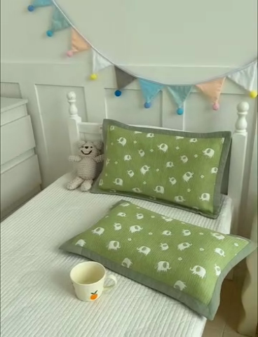 91家纺网 家纺一手货源 找家纺 2024新品色织立体提花全棉三层纱布夹棉枕套 小象-绿