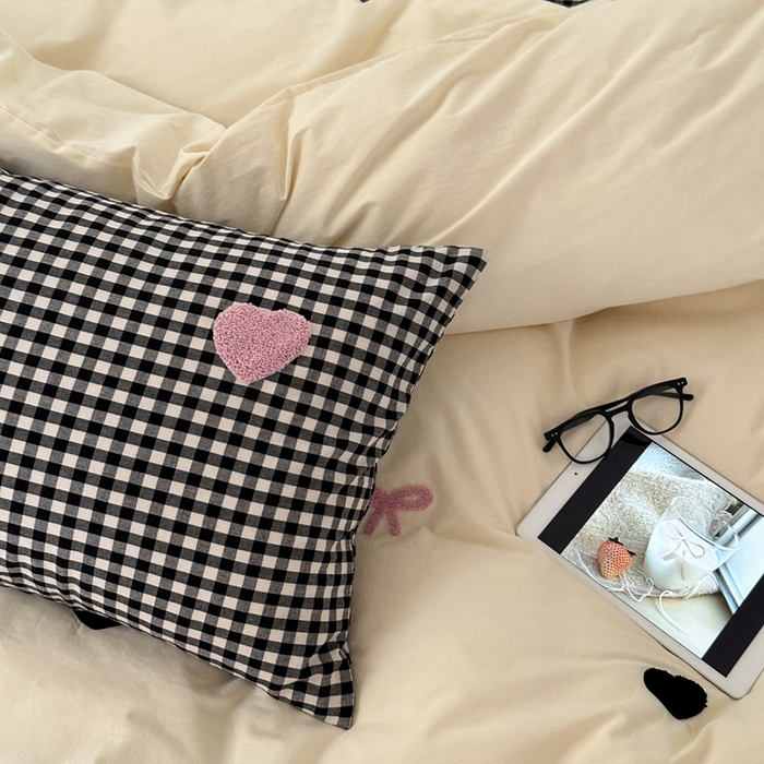 91家纺网 家纺一手货源 找家纺 洋铭区（原狠狠爱）2024新款水洗棉毛巾绣四件套 爱心蝴蝶结