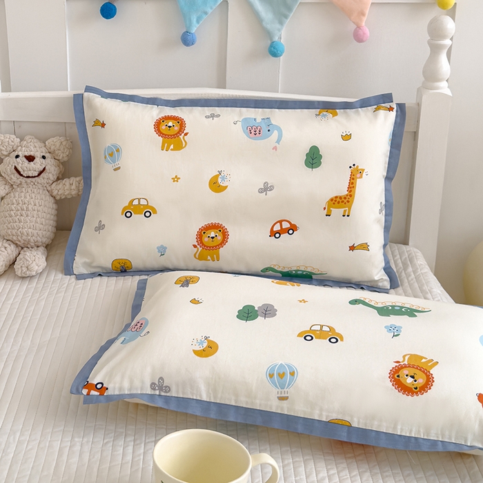 91家纺网 家纺一手货源 找家纺 2024新款A类133x72铂金全棉枕套枕头枕芯七彩童年系列 枕套+枕芯-棚拍图 好利友